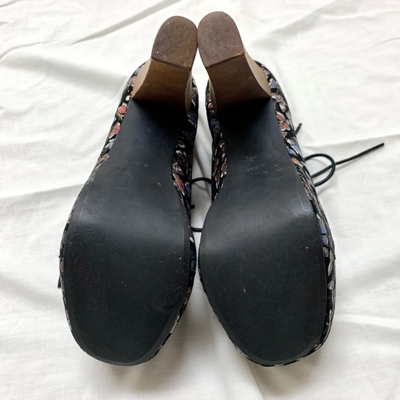 Jeffrey Campbell butterfly patterned Lita chunky leather platform booties 8.5 - Picture 8 of 12